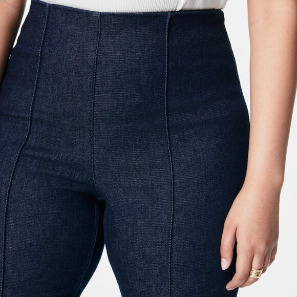 Spanxshape Everywear Micro Flare Jeans SZ PS - Picture 2 of 6